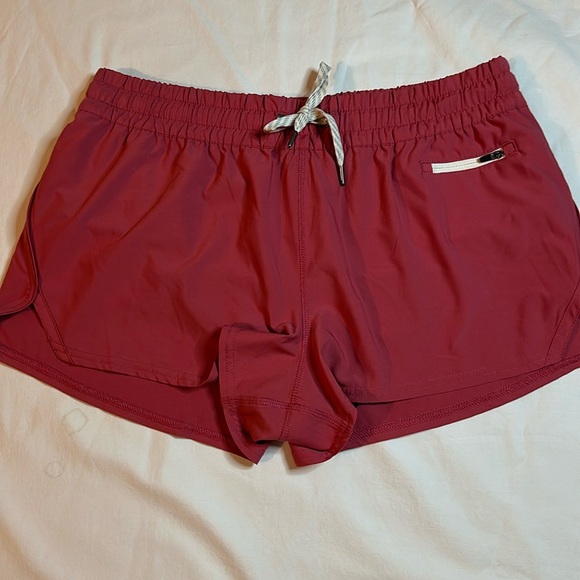 Vuori Clementine Short 2.0 Size L - Picture 2 of 10